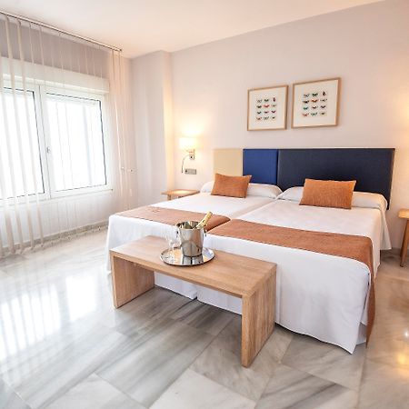 First Flatotel Internacional Benalmádena Exterior photo