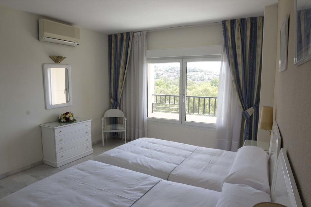 First Flatotel Internacional Benalmádena Exterior photo