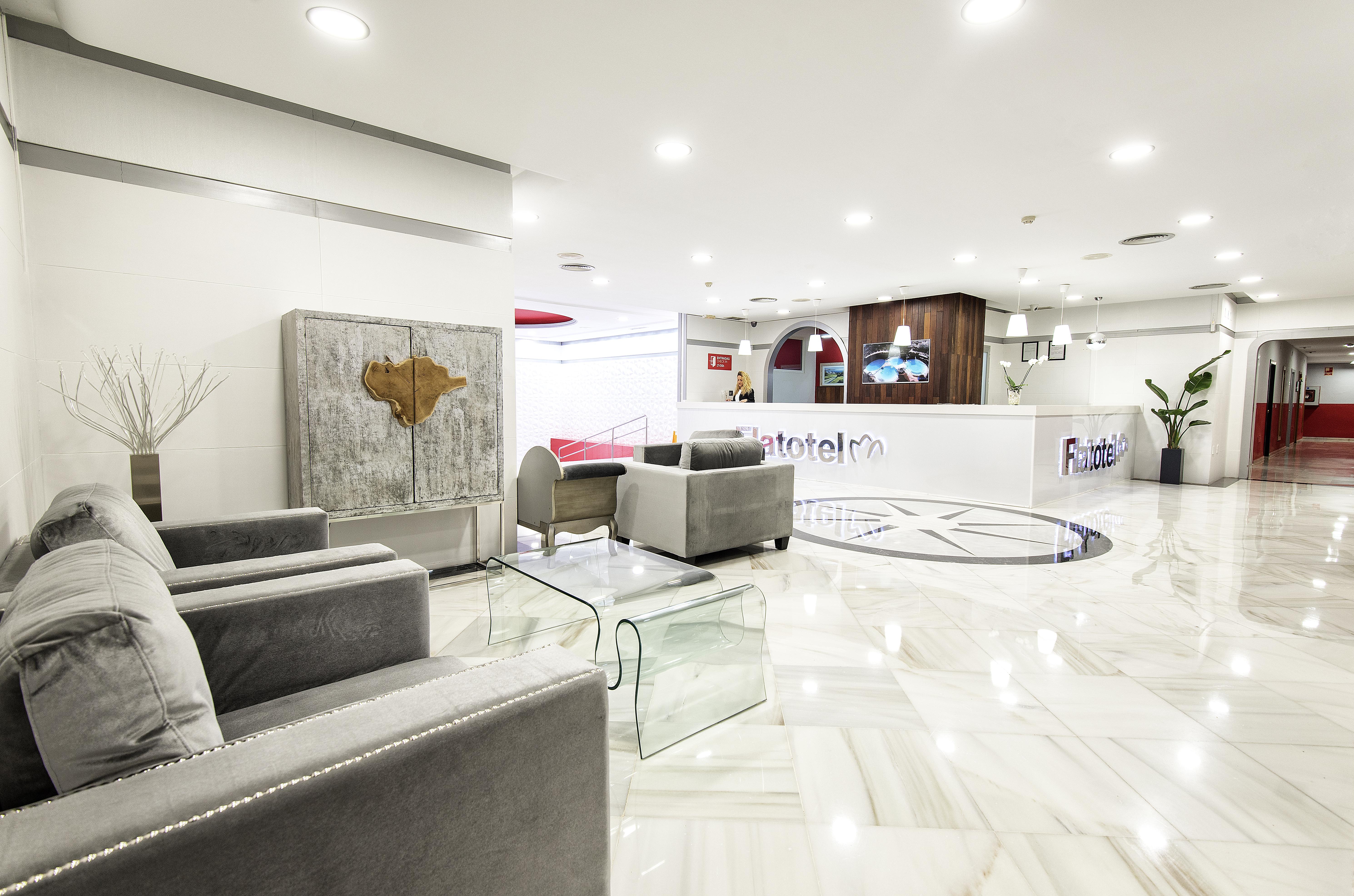First Flatotel Internacional Benalmádena Exterior photo